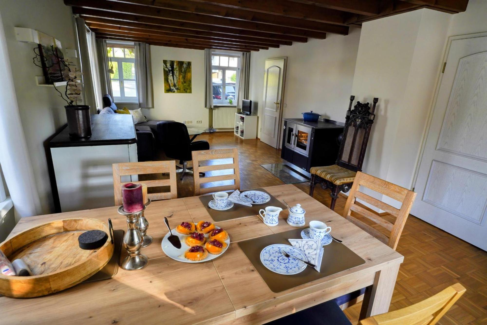 Ferienhaus Altes Wirtshaus Lügde Exteriör bild
